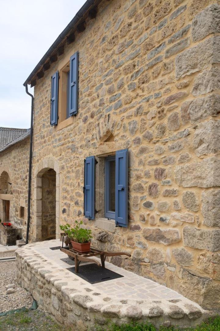 Holiday home La Maison Bleue 4/6 Personnes Saint-Etienne-du-Valdonnez